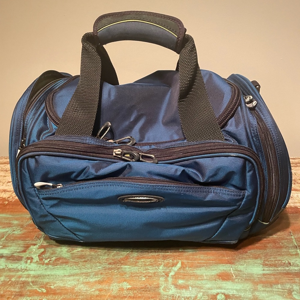 Briggs and Riley small duffel with shoulder strap